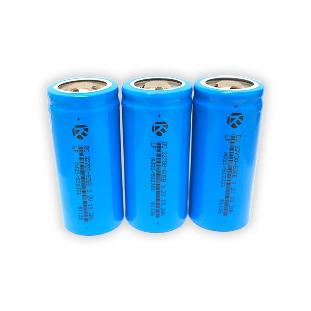 3.2V Li-Ion 4000mAh~6000mAh Rechargeable 32650 32700 Cylindrical Lithium Ion Battery